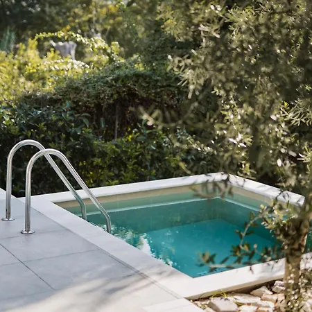 Octo Complex * Nea Iraklitsa