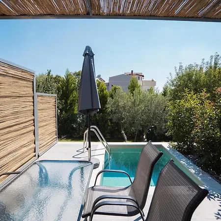 Octo Complex Apartament *