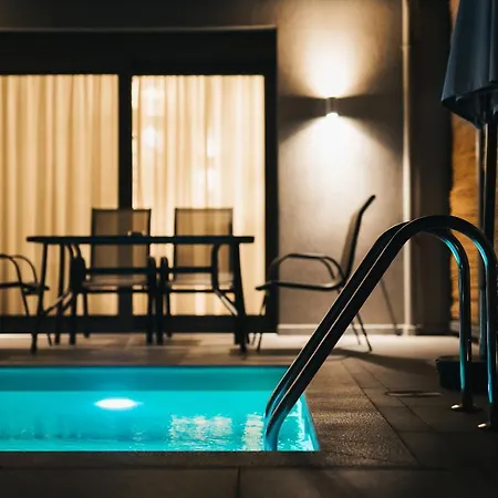 Apartament Octo Complex *