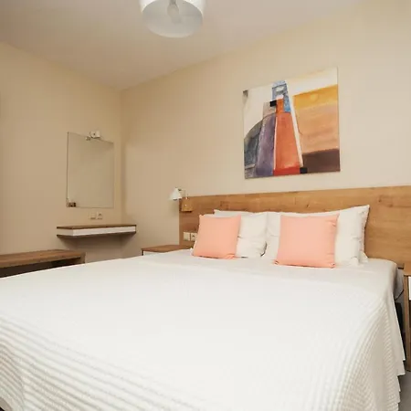Octo Complex Apartment Nea Iraklitsa