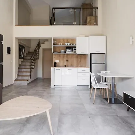 Apartment Octo Complex Nea Iraklitsa